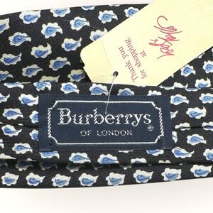 Burberrys of London Mens Vintage Silk Tie Black Blue Paisley Pattern NWT